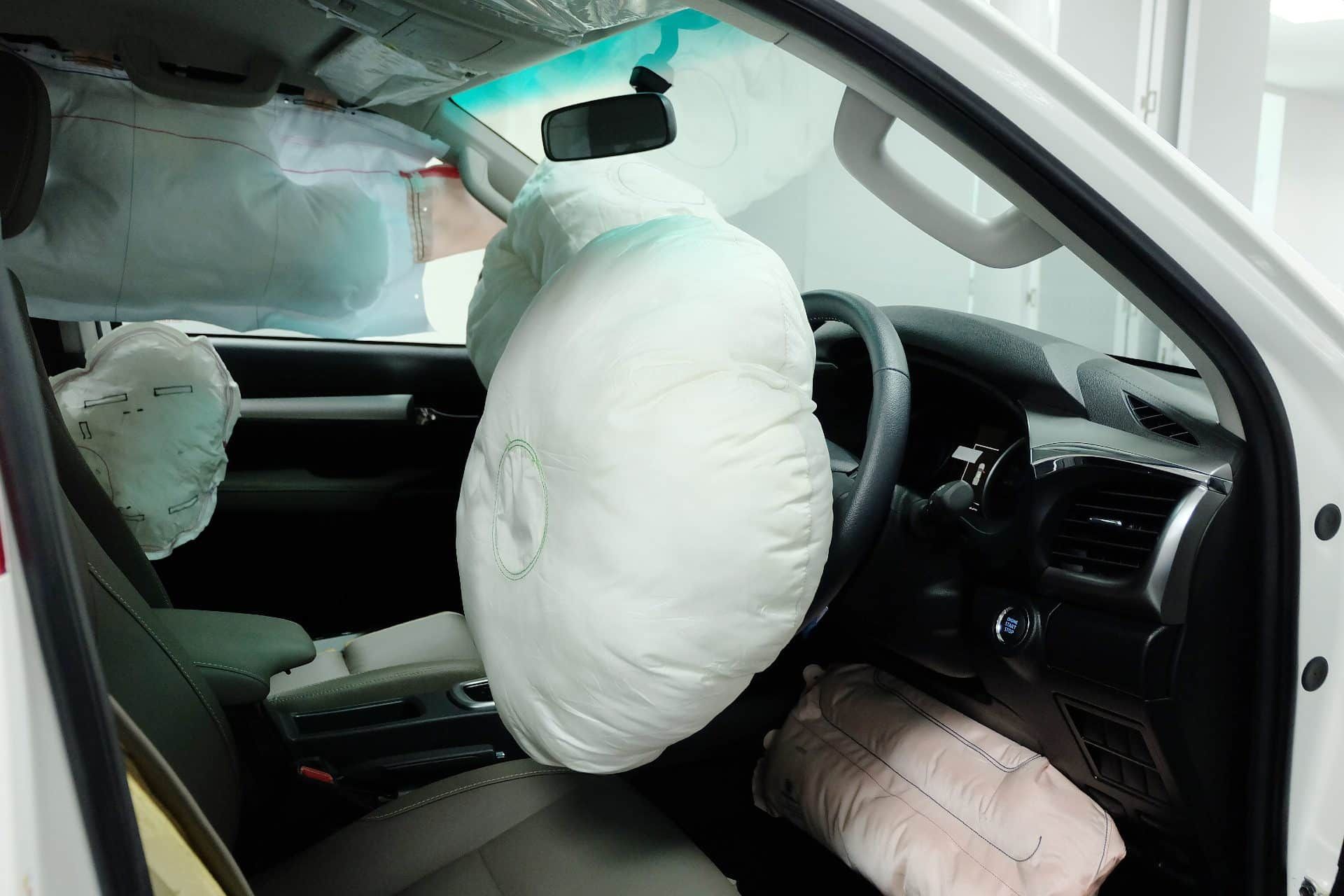 Airbag Defect Class Action Lawsuit Investigation LaptrinhX / News