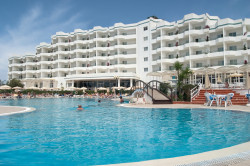 hotel fee class action lawsuit