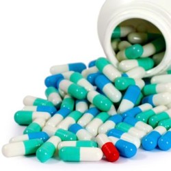 antibiotic-pills-spilled