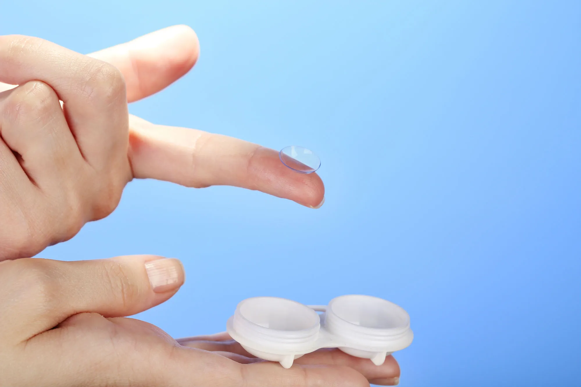contact-lenses