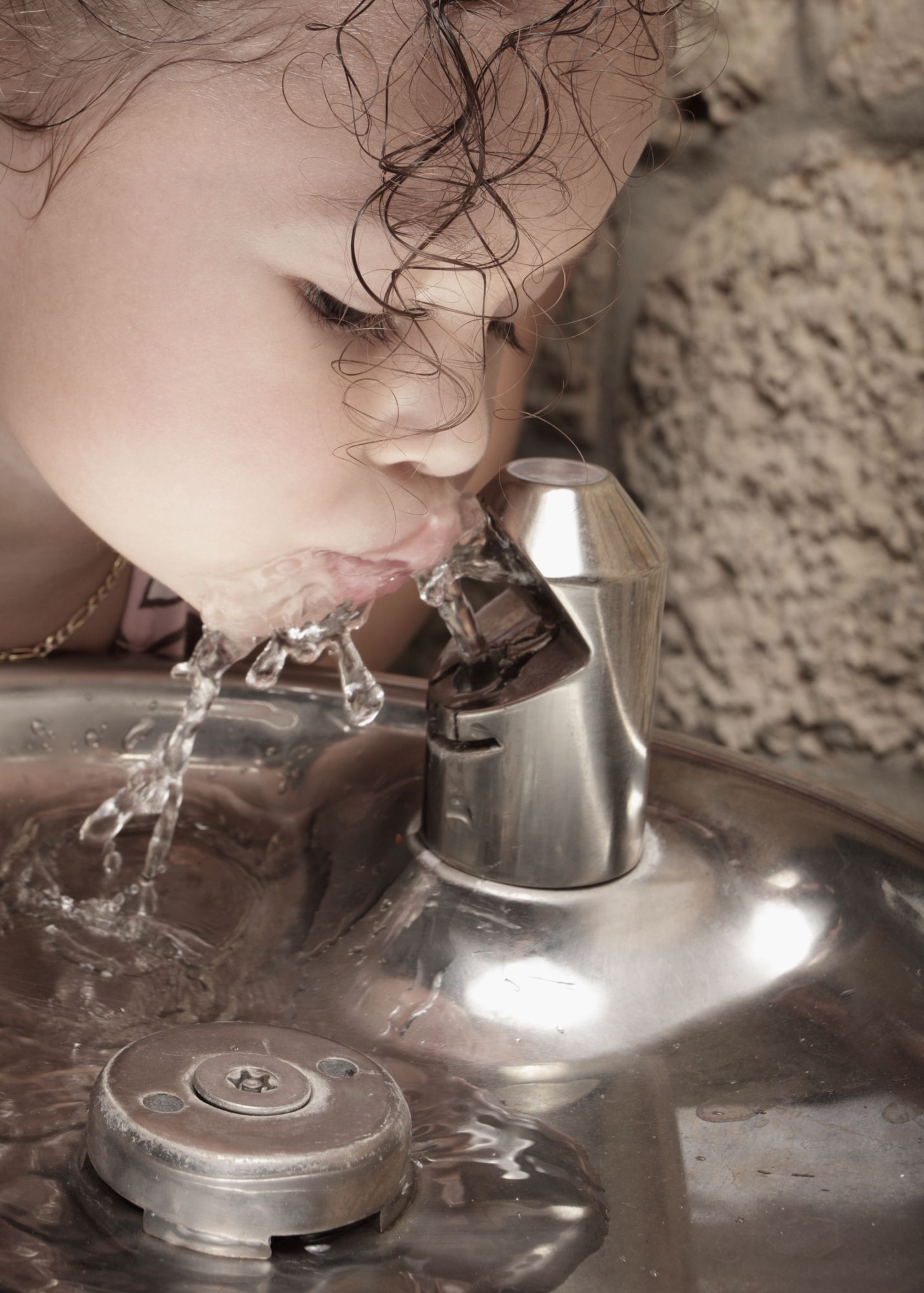drinking-water-fountain