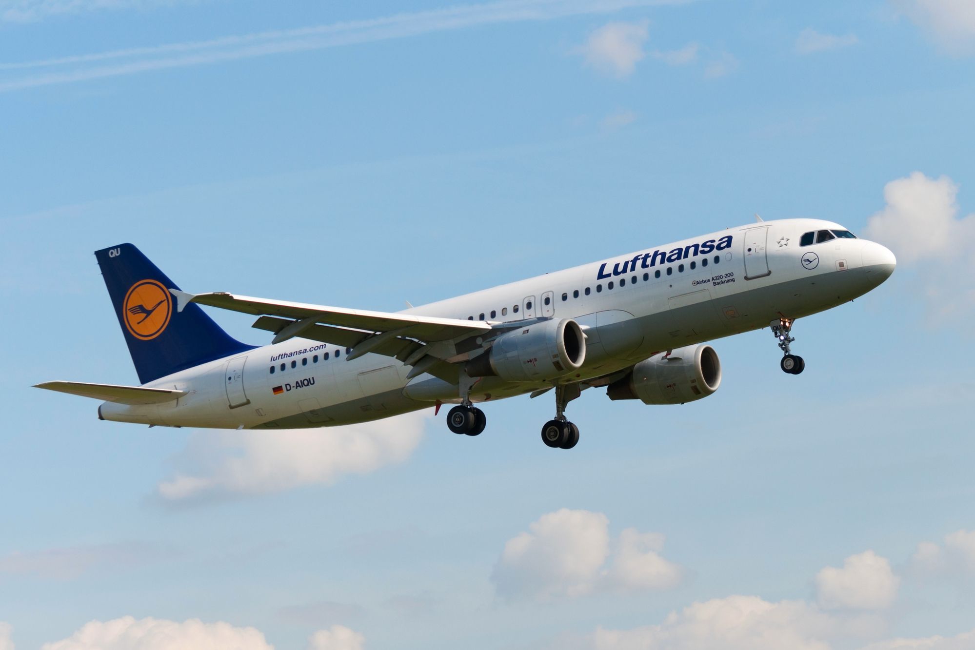 VNUKOVO, RUSSIA - SEPTEMBER 21: Aircraft operated by Lufthansa, landing in Moscow airport in Vnukovo on September 21, 2012. The company Lufthansa in its fleet has 46 aircraft Airbus A320-200