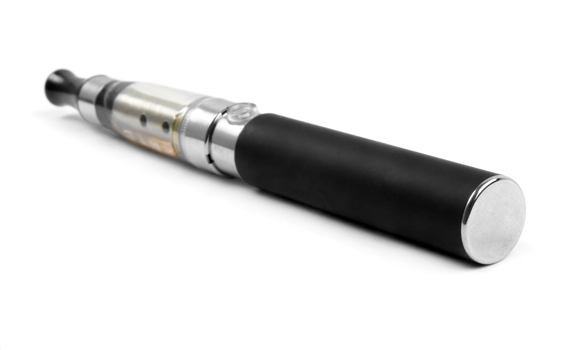 andrew hall e cigarette Andrew Hall main image 0