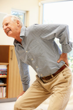 DePuy ASR hip implant recall complications