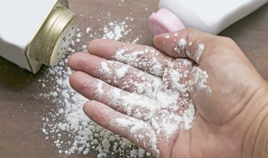 talcum powder risk ovarian cancer