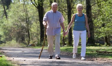 DePuy Zimmer hip implant complications