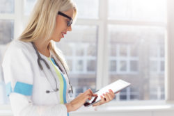 whistleblower kickback lawsuit electronic medical records doctor