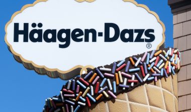 Häagen-Dazs ice cream shop store sign