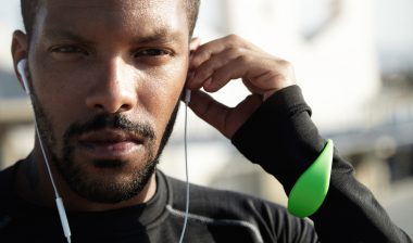 Powerbeats2 Powerbeats3 battery charge headphones