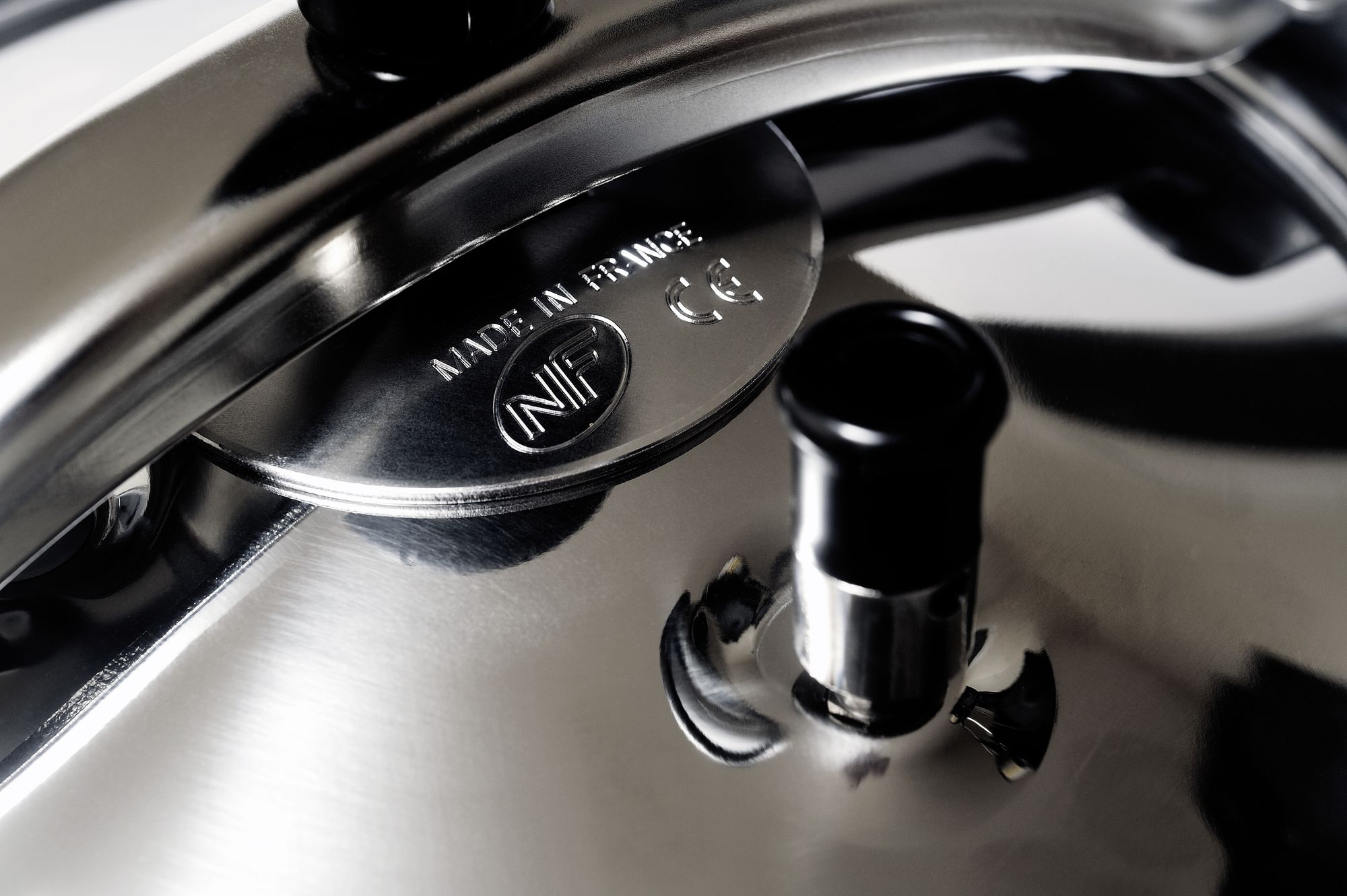 Plaintiff Files Power Pressure Cooker Lawsuit After Suffering Severe
