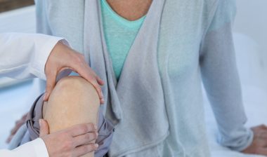 Zimmer Persona knee implant recall