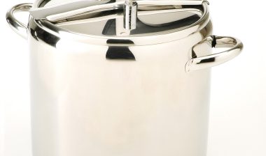 pressure cooker