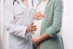 pregnant woman in hospital