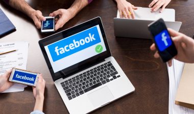 facebook app open on mobile devices
