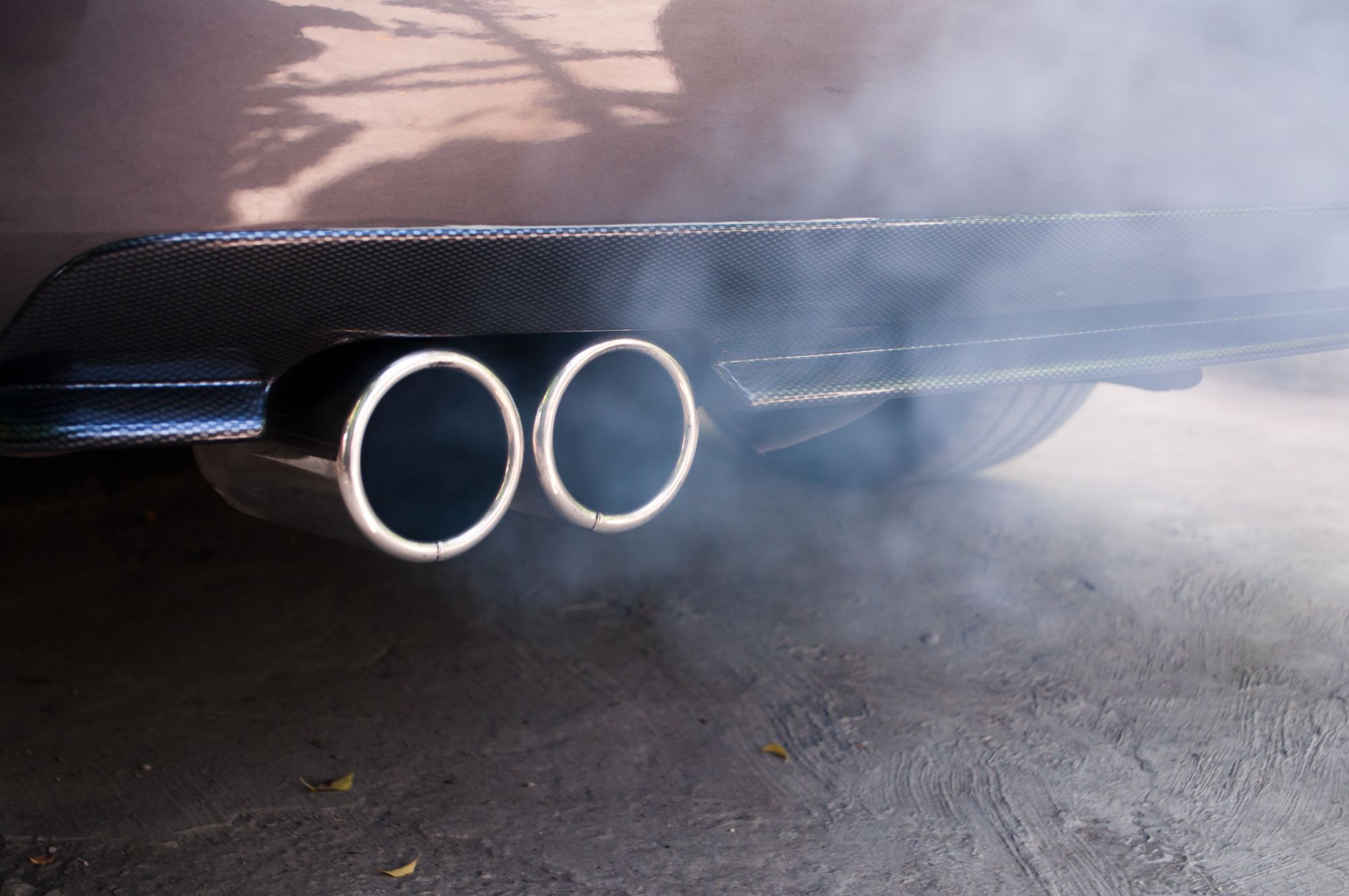 BMW emissions car double tailpipe