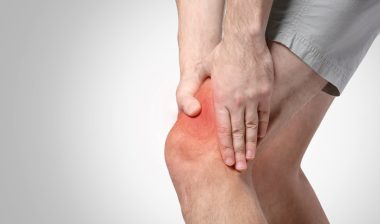 Exactech knee replacement complications include pain and loosening