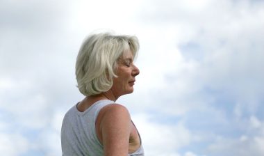 Woman Blames Injuries on Zimmer Durom Hip Implant