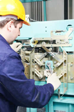 machinist at risk of exposure to asbestos