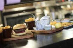 Fast-Food Workers May See Wages Rise with Removal of No Poach Clause