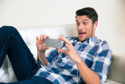Warcraft text message alerts upset players