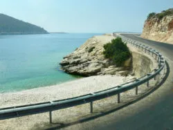 Guardrail Accident Injuries Made Worse by Design Change, Victims Claim