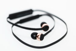 Bose-SoundSport-headphones