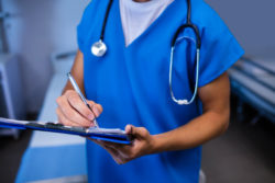 nurse noting Onglyza heart failure