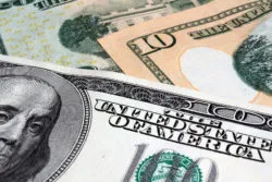 Bank Customer Says Bank of America Abuses Return Payment Fee Policy