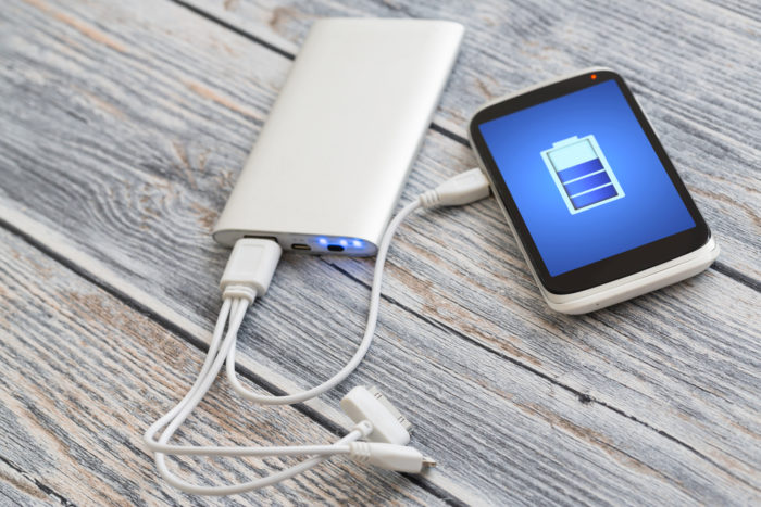 power bank charging smart phone
