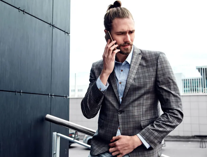 man receiving phone call from U.S. Bank