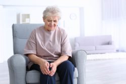 Elderly woman with knee pain