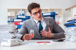 man faces risk of kidney failure from PPI use
