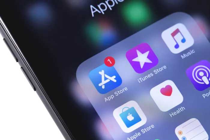 apple iphone with app store itunes store