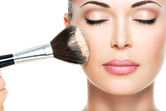 woman applying makeup from Boxycharm