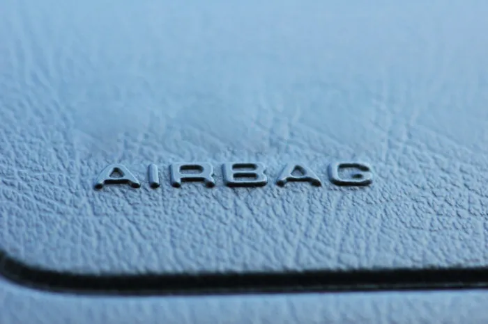 airbag on dashboard of Honda vehicle