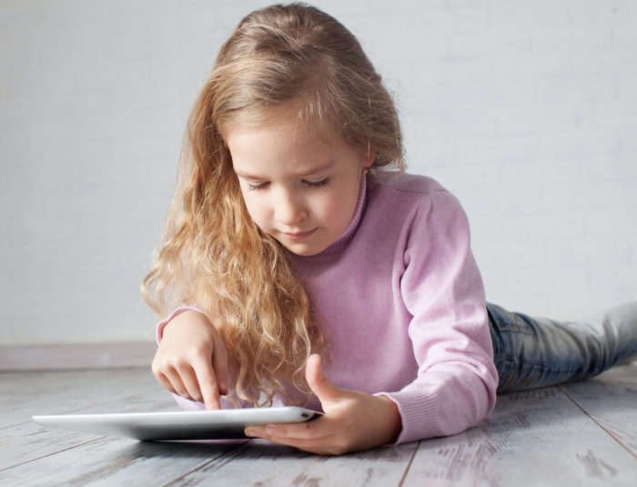 kid with nabi tablet