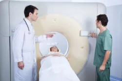 woman-about-to-enter-mri-machine