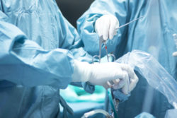 Bone cement used to repair a knee replacement may have risks.