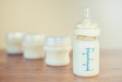 neocate formula in bottles