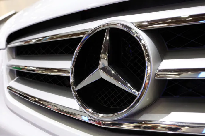 mercedes logo on vehicle