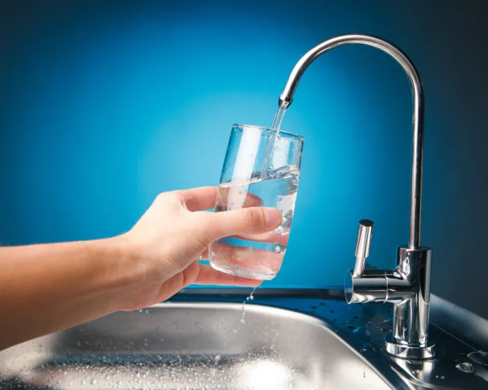 liquid aluminum sulfate used to clean drinking water
