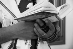 rabbi praying, hand close up