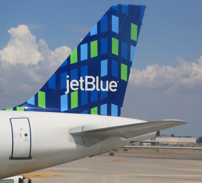 jetblue airplane