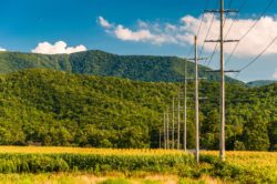 California wildfire risks near powerlines
