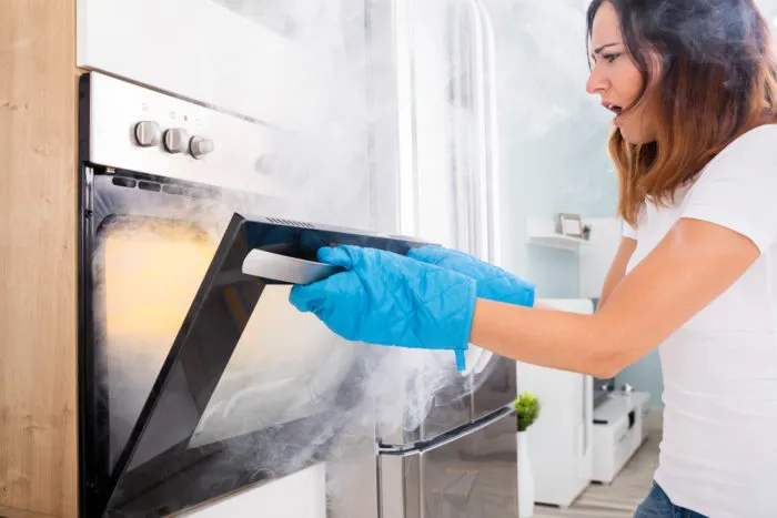woman unhappy with her whirlpool aqualift oven