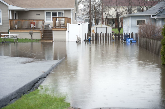 A homeowner's claim in Florida has rules for reimbursement.