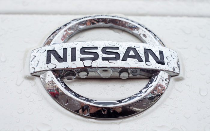 nissan rogue with white paint