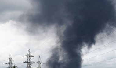 The CEO of Edison International recently admitted to investors that faulty company equipment was responsible for last year's deadly Woolsey Fire.