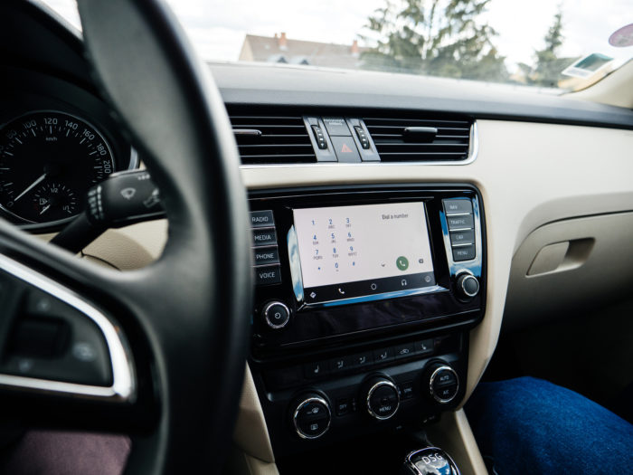 volvo android auto display