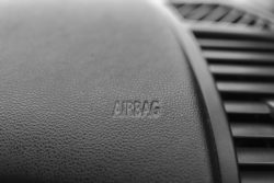 A recent air bags class action says Kia, Toyota and other brands use defective airbags.